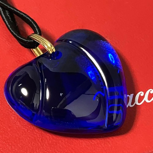 Baccarat blue glass heart - glass,
