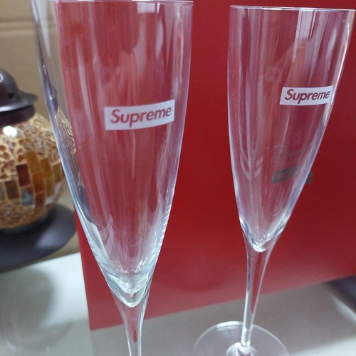 Baccarat×Supreme