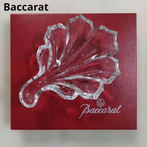 Baccarat leaf crystal - leaf, trinket
